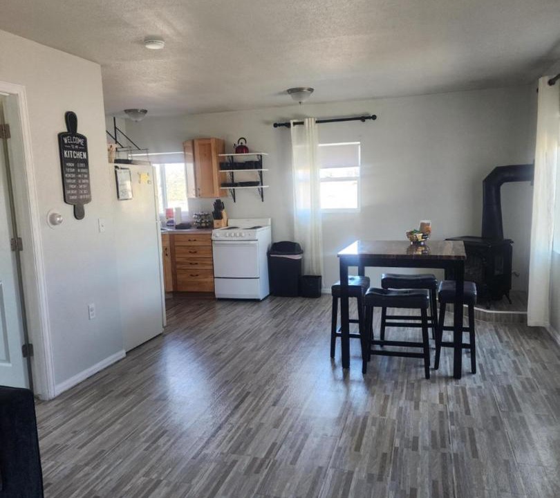 Photo of Livingroom in Fruitvale