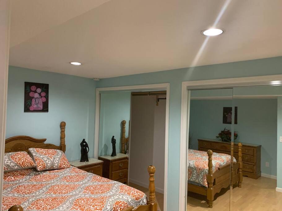 Photo of Bedroom in Aurora