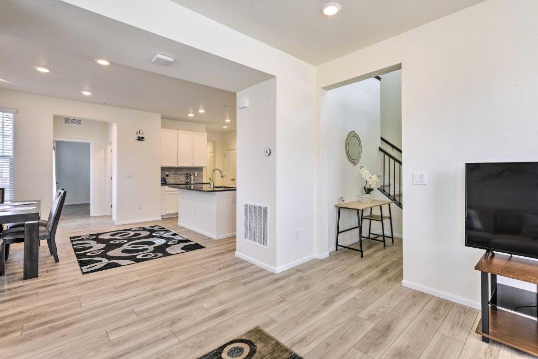 Photo of Livingroom in Fort Collins