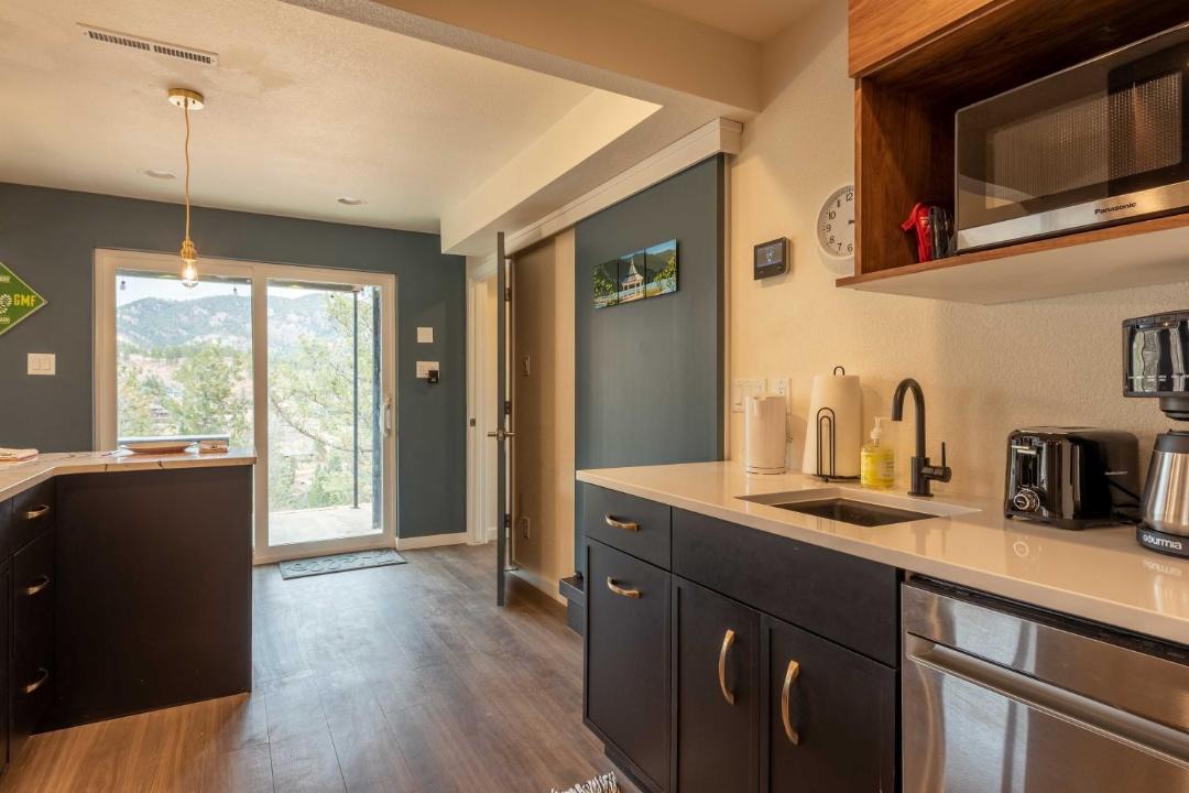 Photo of Kitchen in Green Mountain Falls