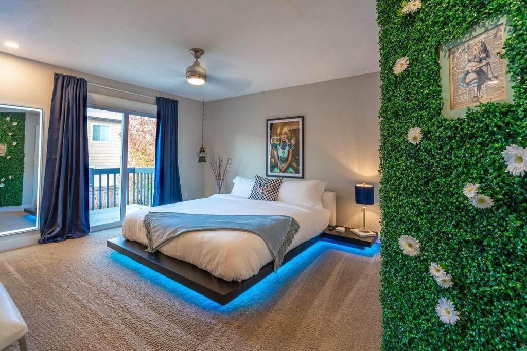 Photo of Bedroom in Roxborough