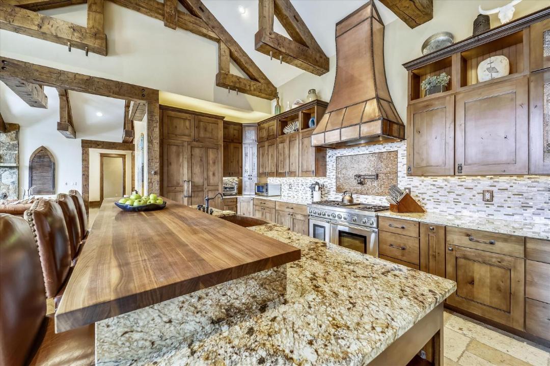 Photo of Kitchen in Forest Hills