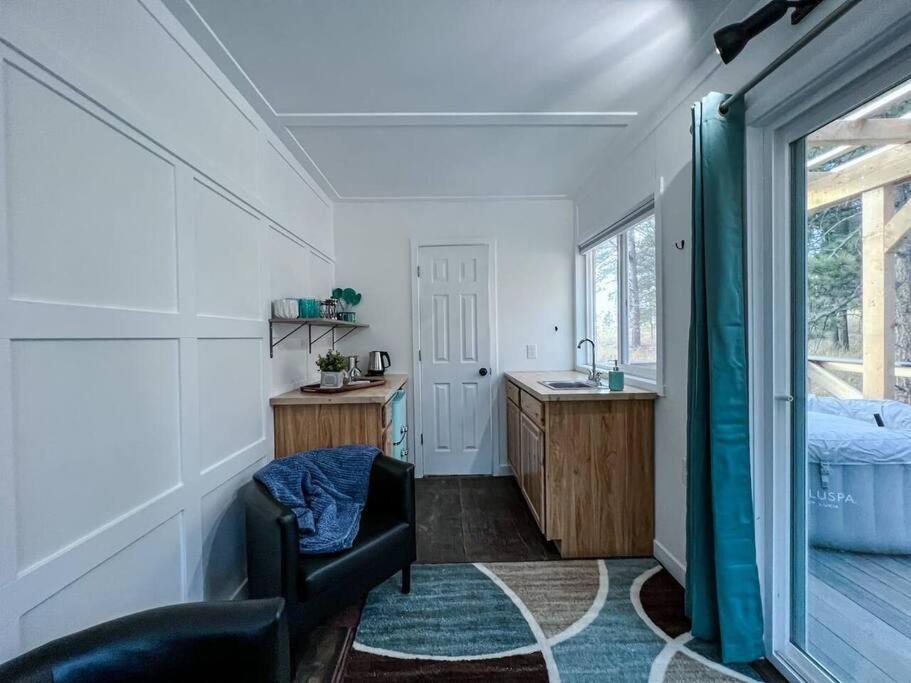 Photo of Livingroom in Colorado Springs