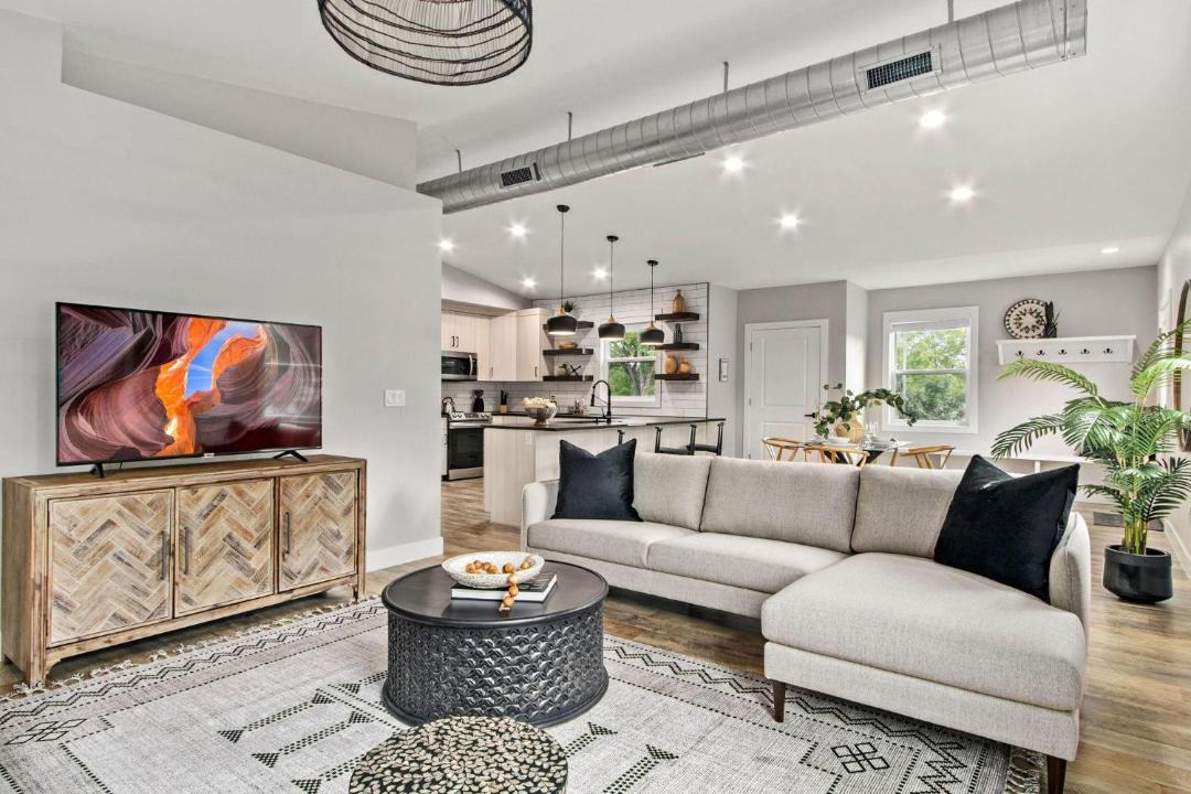 Photo of Livingroom in Old Town