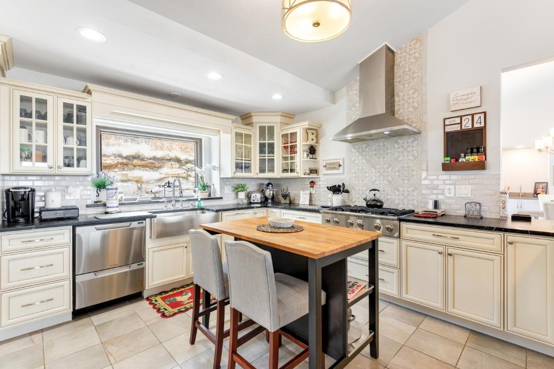 Photo of Kitchen in Northwest Colorado Springs