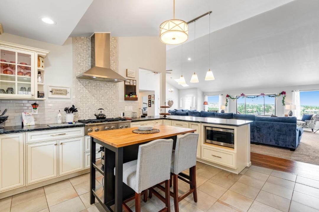 Photo of Kitchen in Northwest Colorado Springs