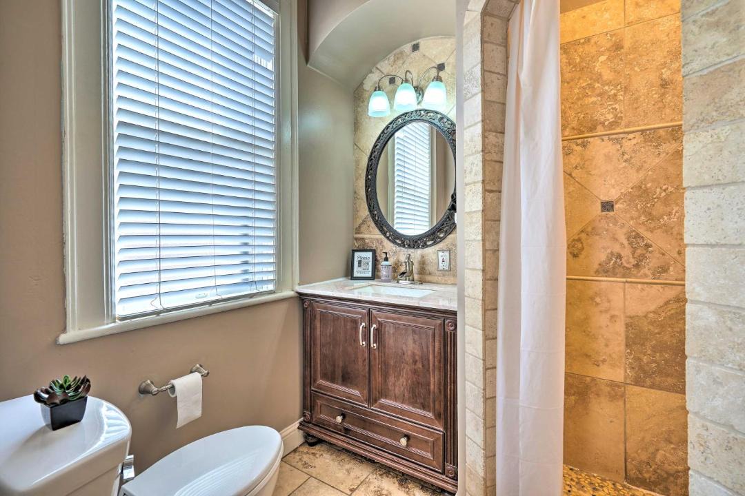 Photo of Bathroom in Canon City