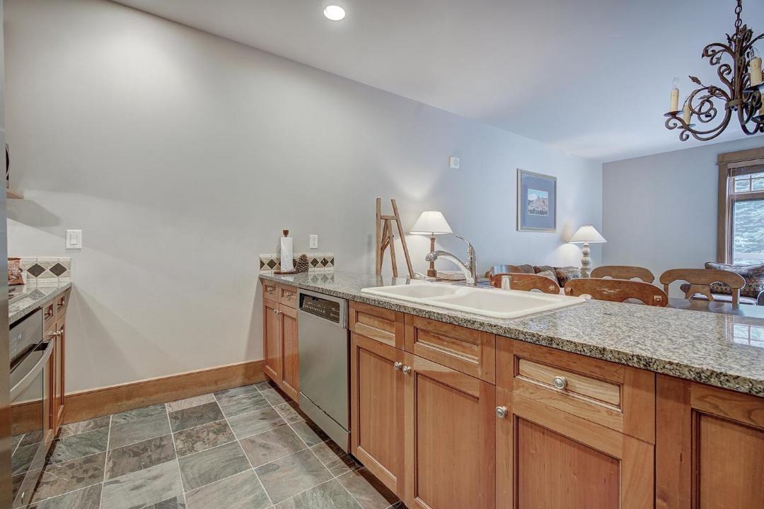 Photo of Kitchen in River Run