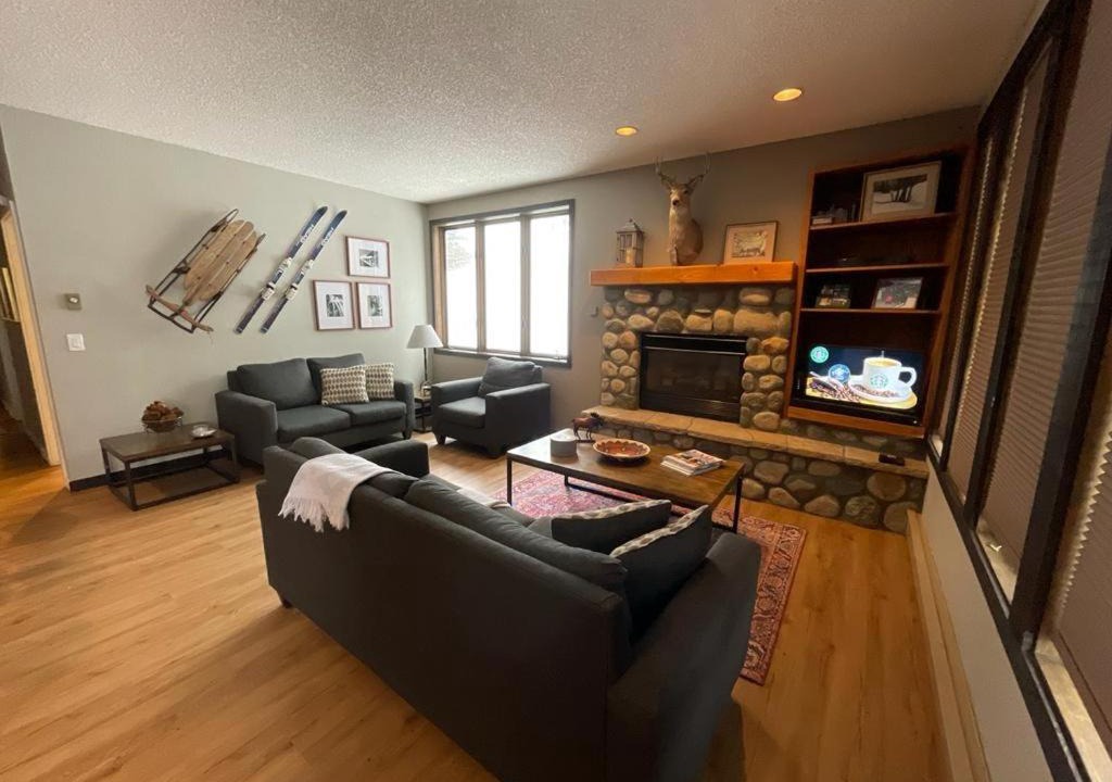 Photo of Livingroom in Vail