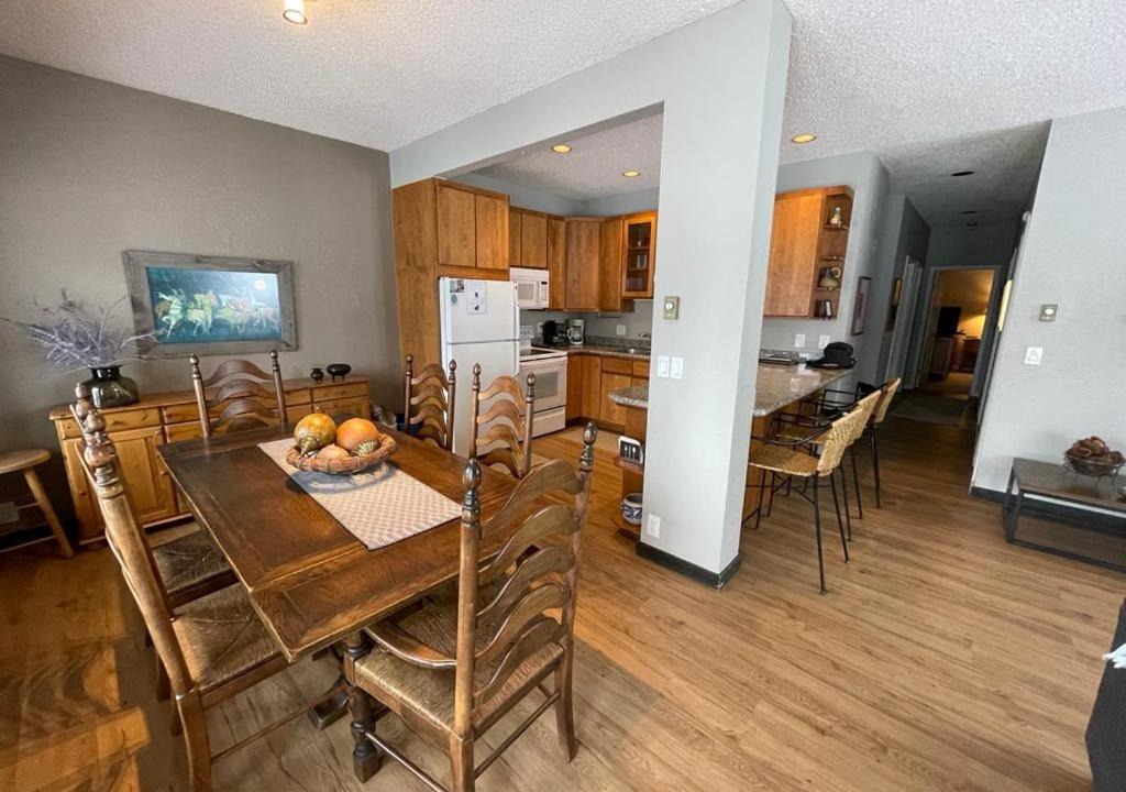 Photo of Livingroom in Vail