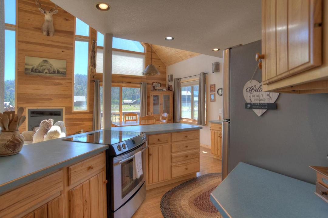 Photo of Kitchen in South Fork