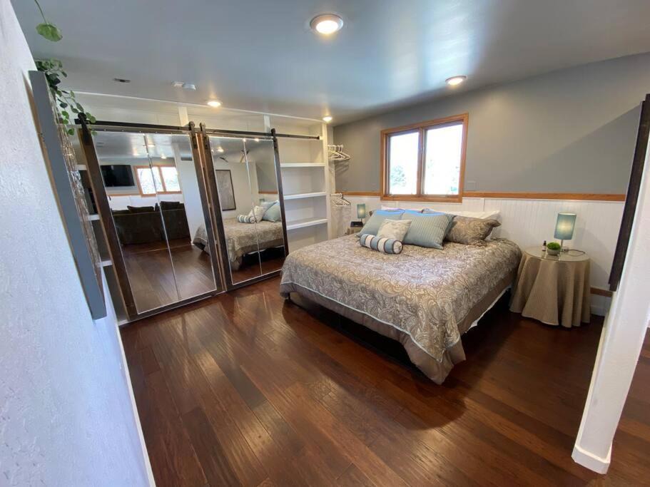 Photo of Bedroom in Loveland