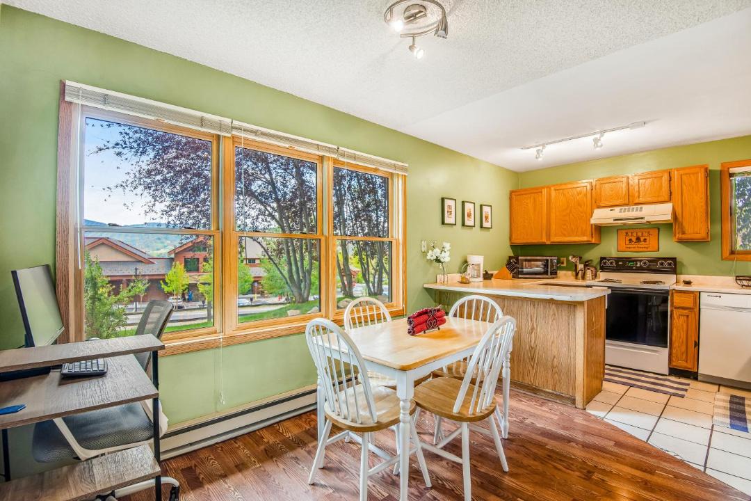 Photo of Kitchen in Edwards
