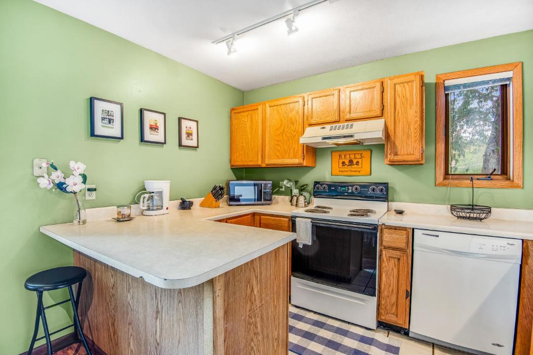Photo of Kitchen in Edwards