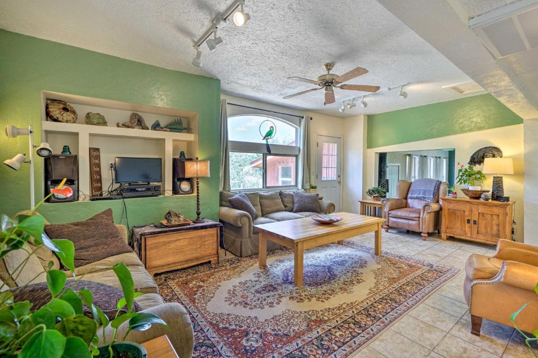 Photo of Livingroom in Paradox