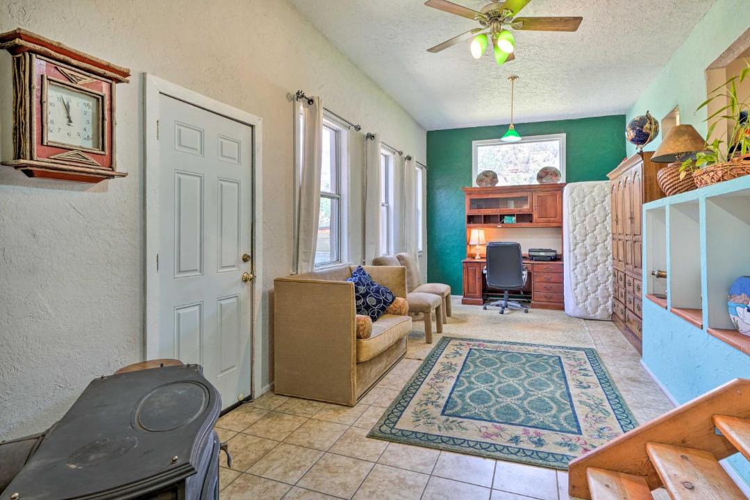 Photo of Livingroom in Paradox