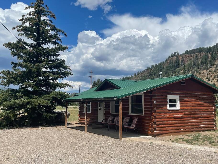 Photo of Buildings in South Fork