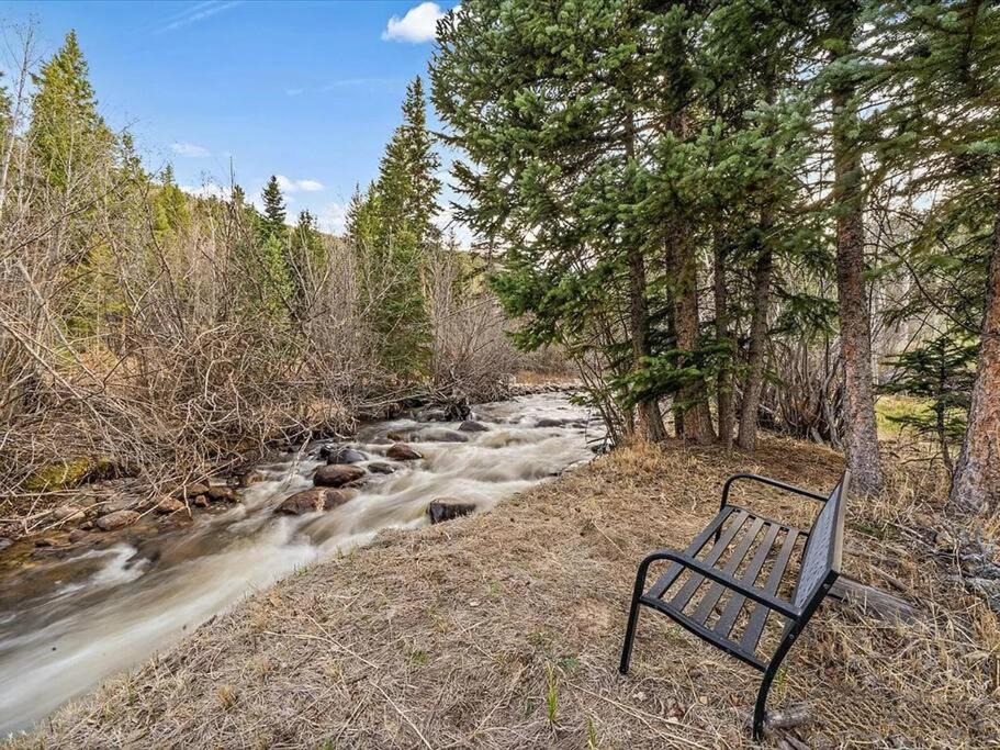 Photo of Others in Lyons