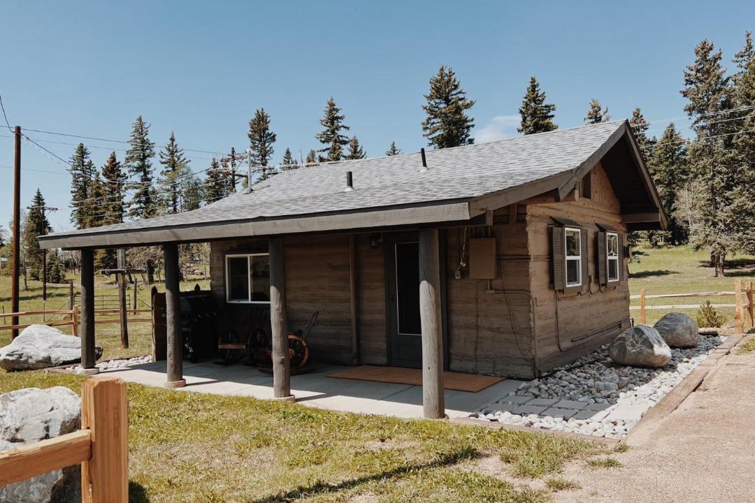 Photo of Buildings in Divide