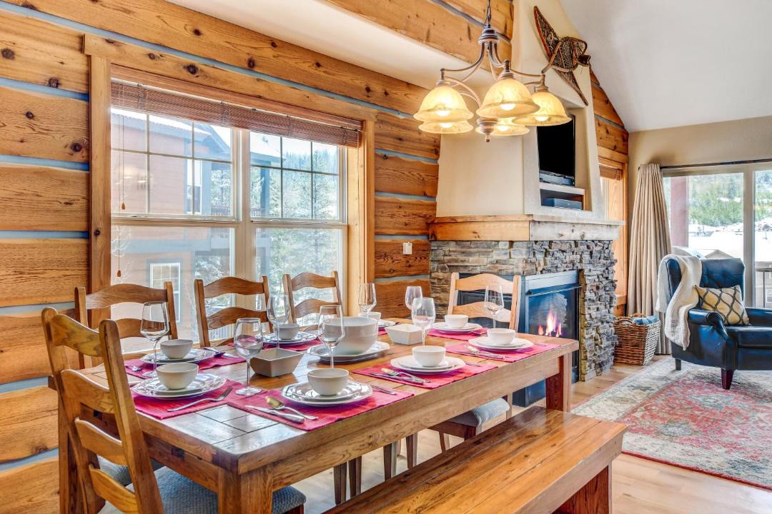 Photo of Livingroom in Rendezvous