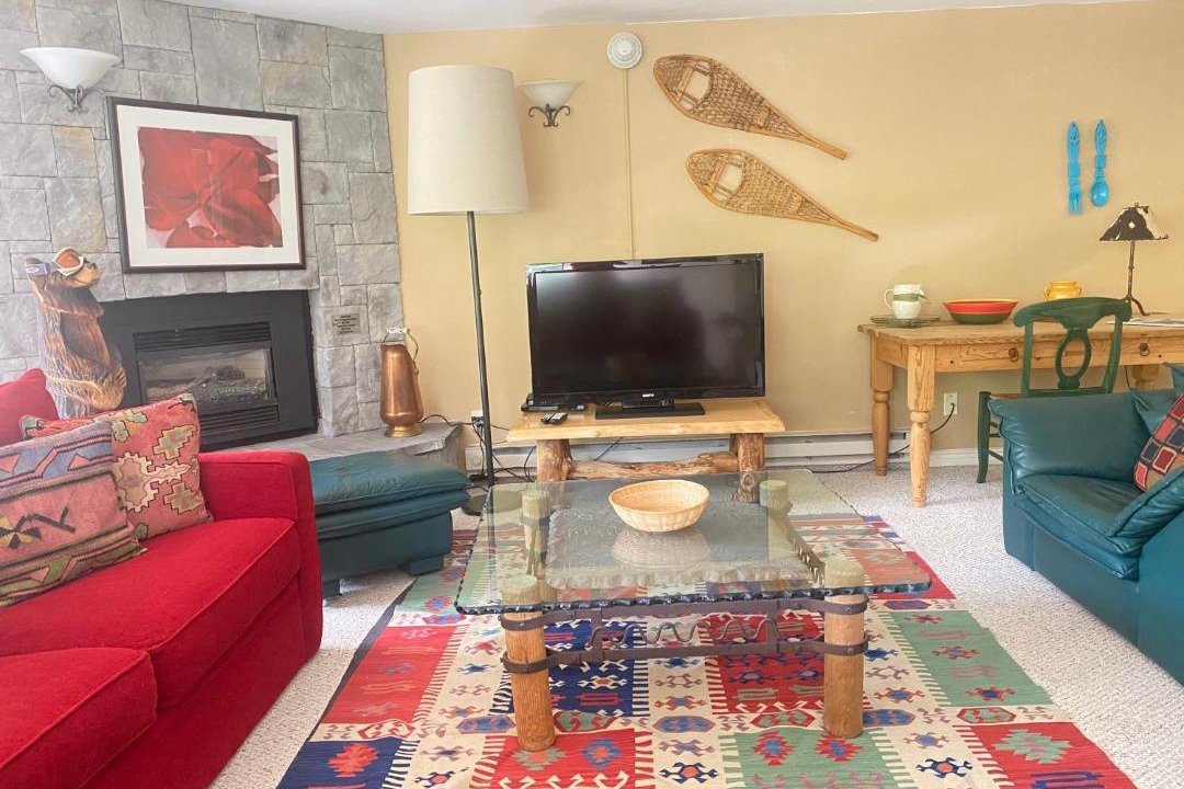 Photo of Livingroom in Vail