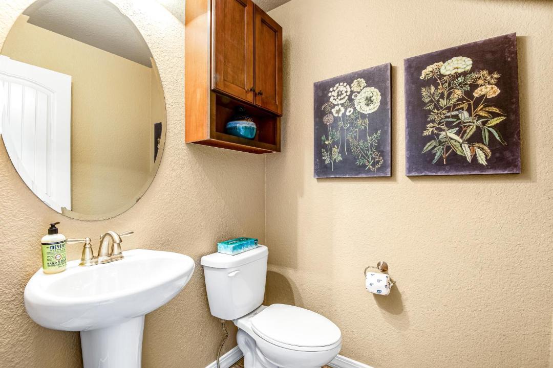 Photo of Bathroom in Flying Horse
