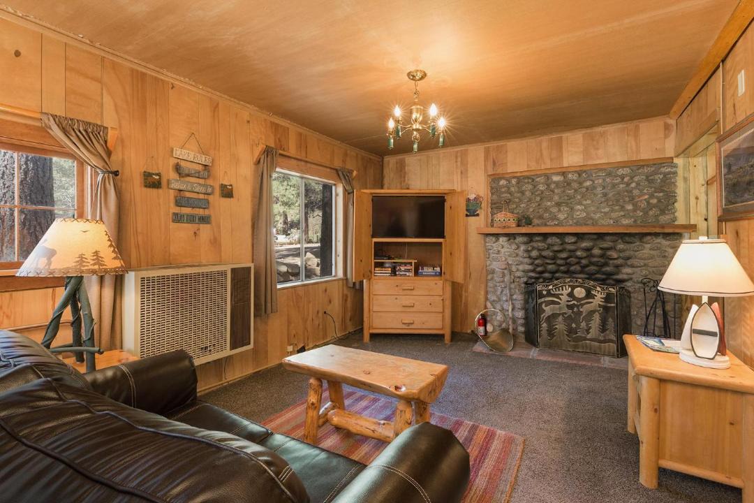 Photo of Livingroom in Bayfield