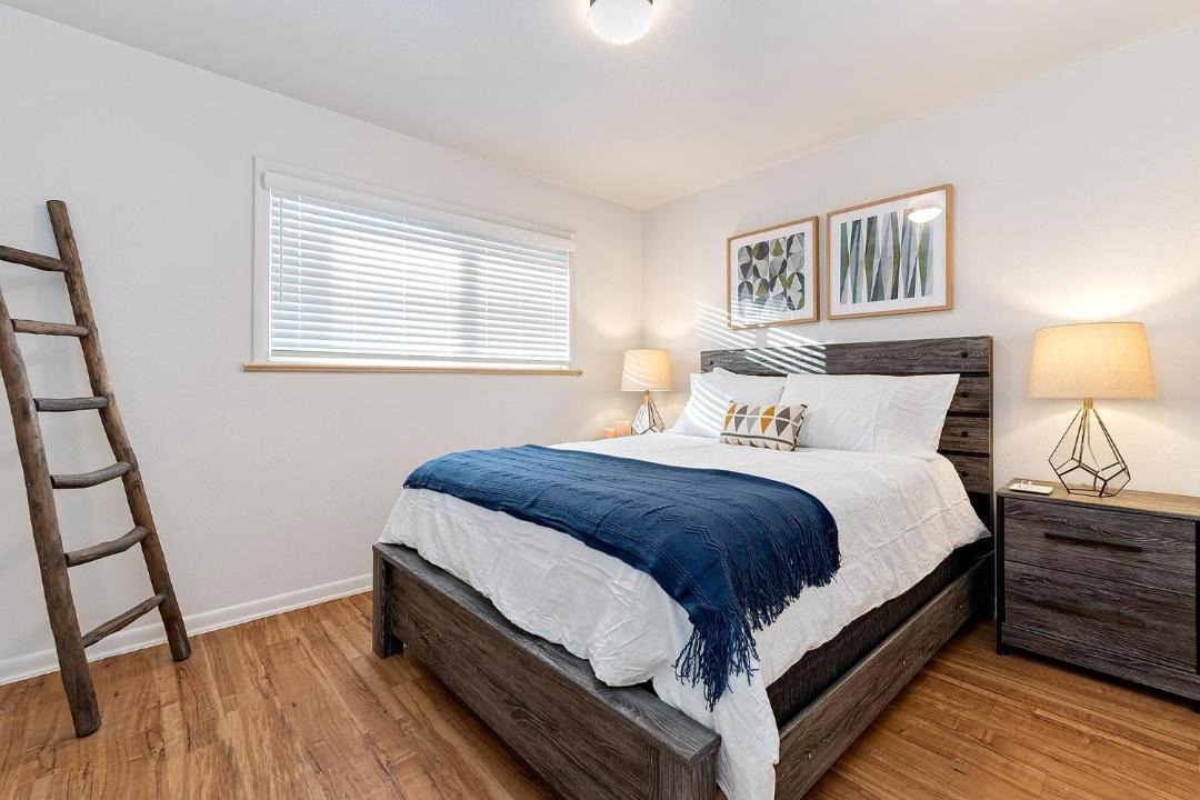 Photo of Bedroom in University Acres