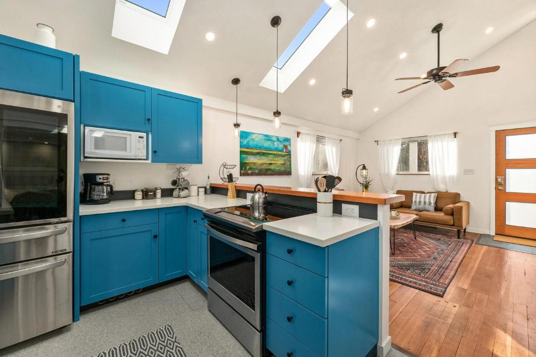 Photo of Kitchen in Martinez Park