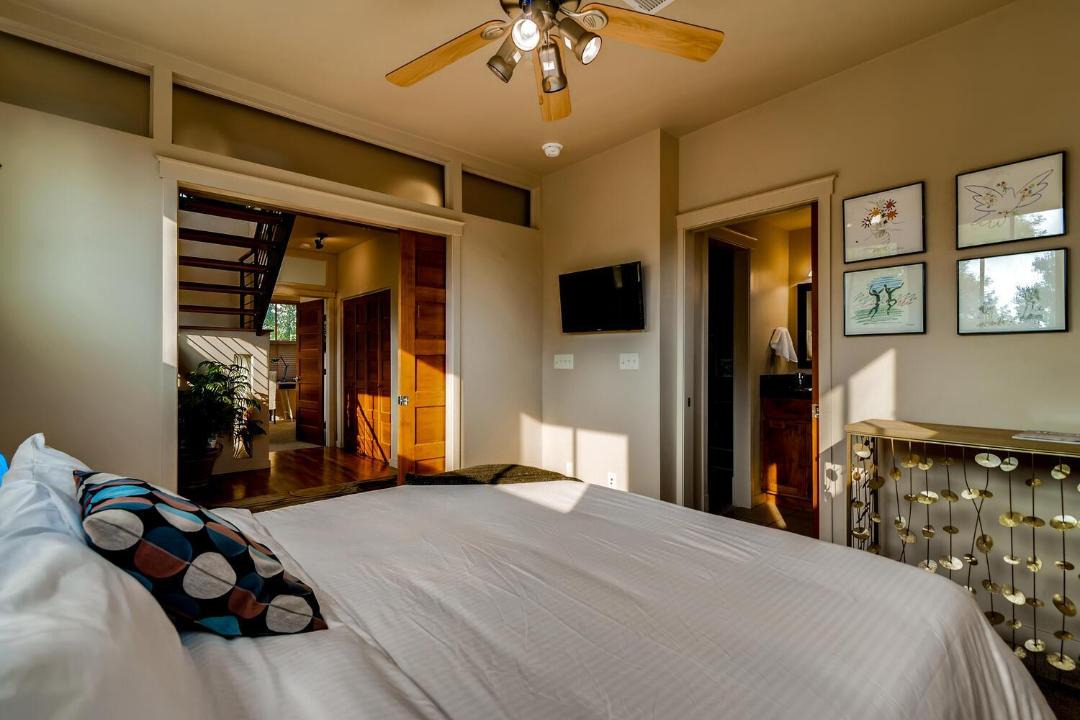 Photo of Bedroom in Martinez Park