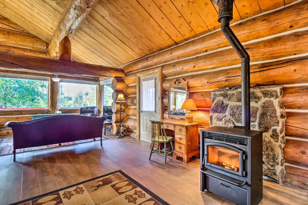 Photo of Livingroom in Grand Lake
