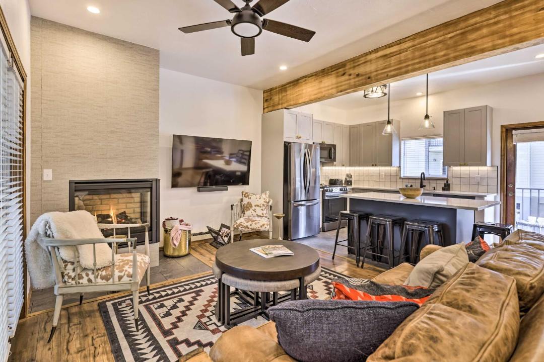 Photo of Livingroom in Eagle-Vail