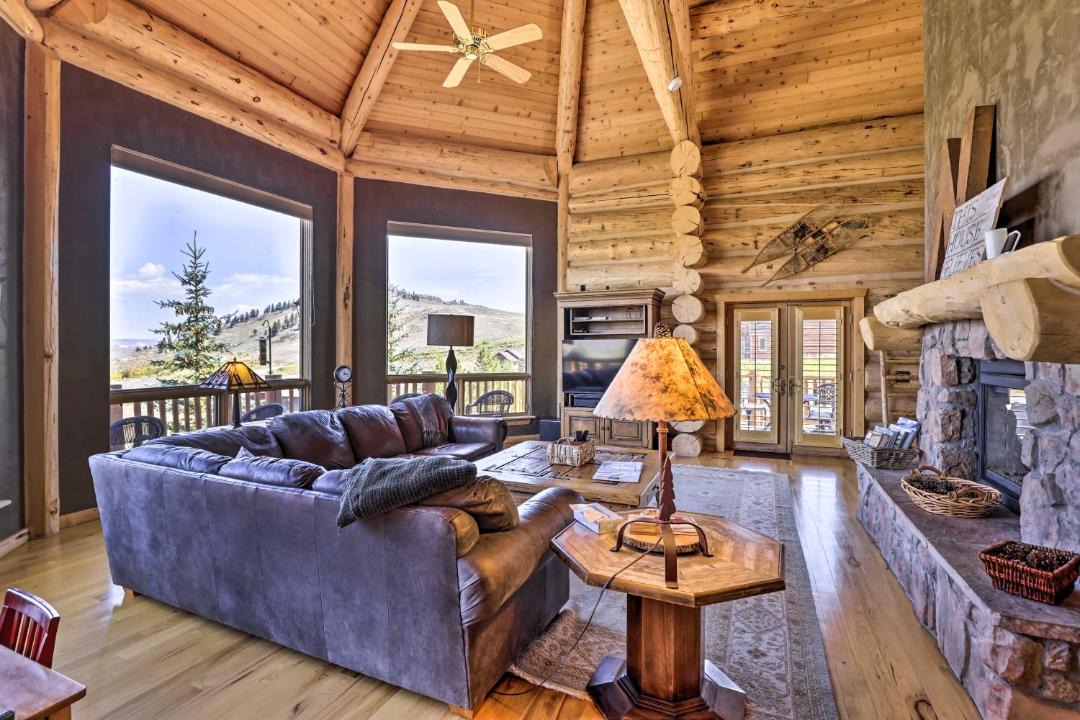 Photo of Livingroom in Silvercreek