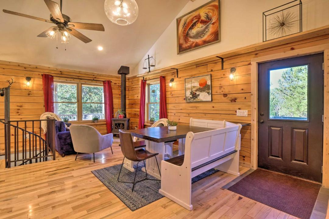 Photo of Livingroom in Alma