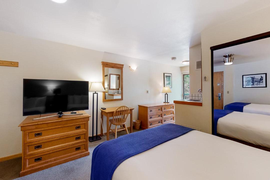 Photo of Bedroom in West End