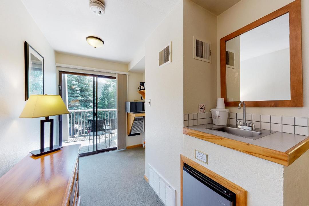 Photo of Livingroom in West End