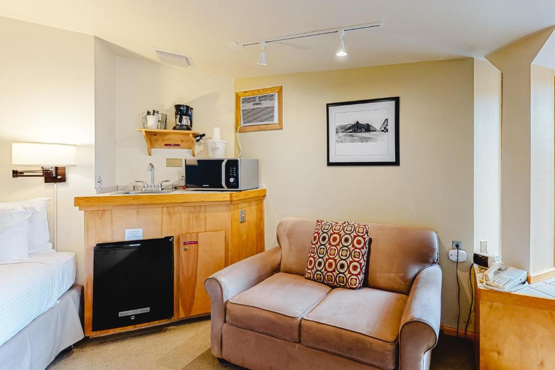 Photo of Livingroom in West End