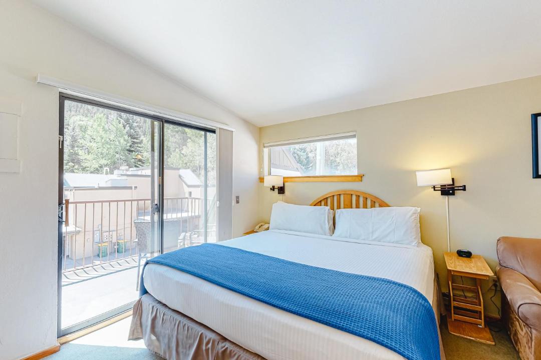 Photo of Bedroom in West End