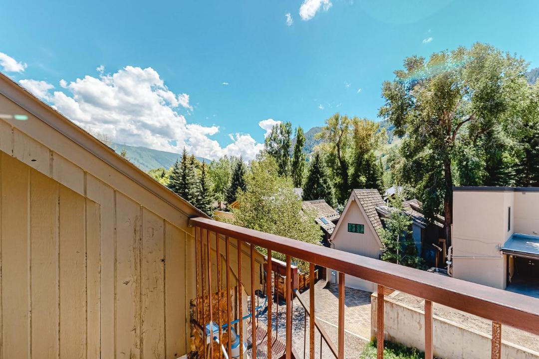 Photo of Patio Balcony in West End