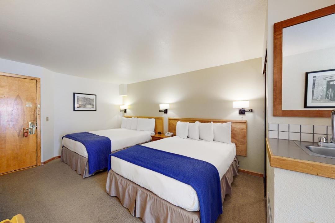 Photo of Bedroom in West End
