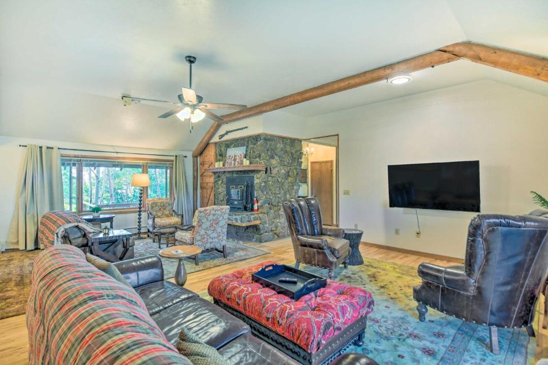 Photo of Livingroom in Walden