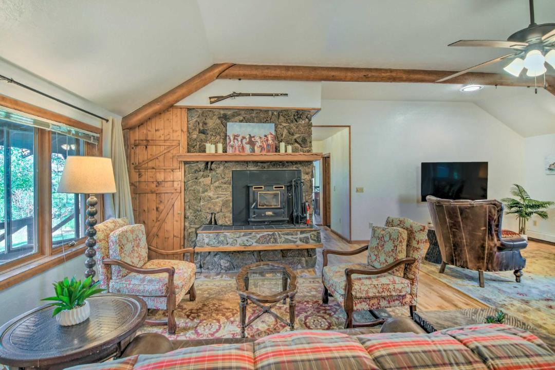 Photo of Livingroom in Walden