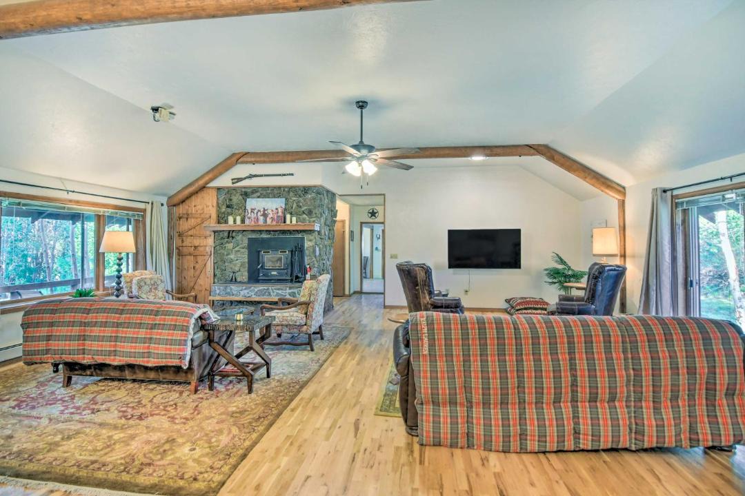 Photo of Livingroom in Walden