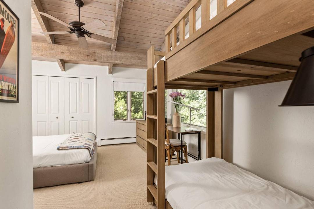 Photo of Bedroom in Aspen