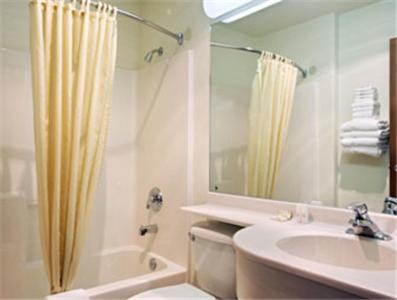 Photo of Bathroom in Pueblo