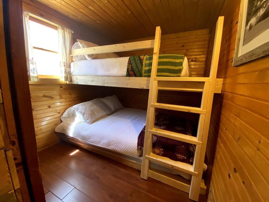 Photo of Bedroom in Lake City