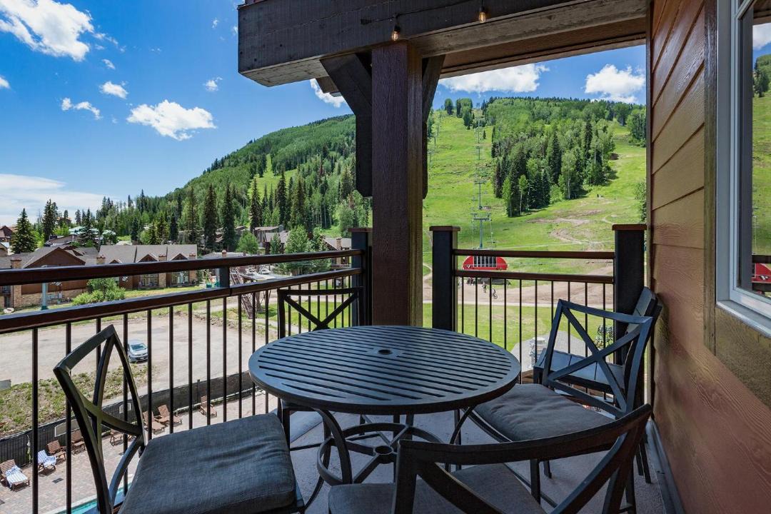 Photo of Patio Balcony in Purgatory