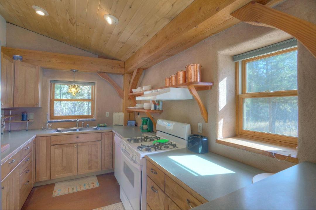 Photo of Kitchen in Los Ranchitos Estates