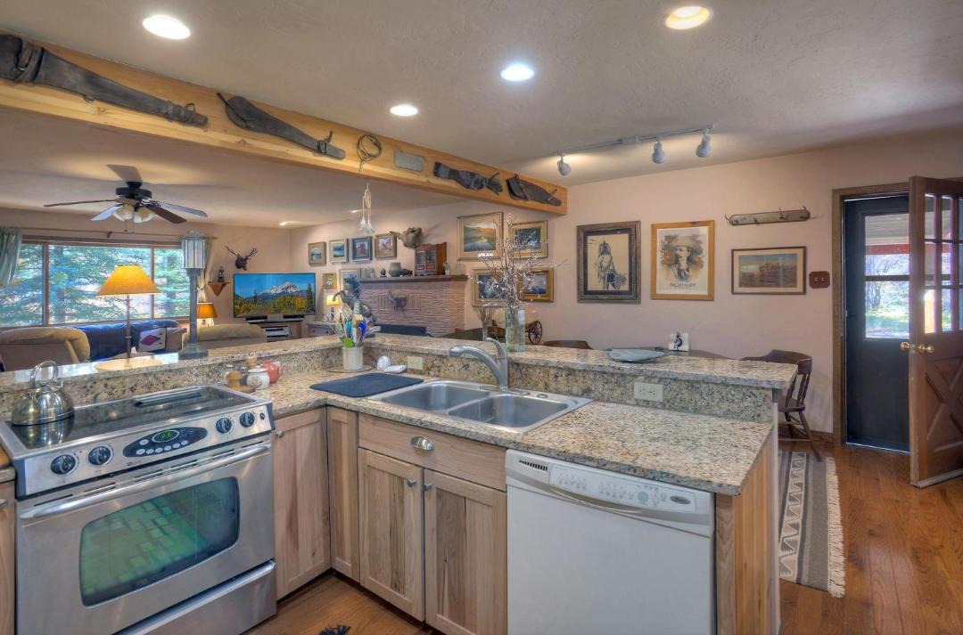 Photo of Kitchen in Durango - Purgatory