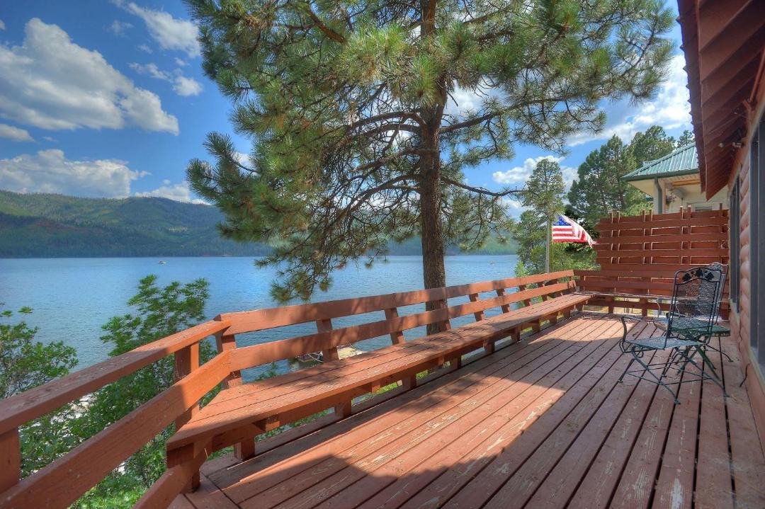 Photo of Patio Balcony in Bayfield
